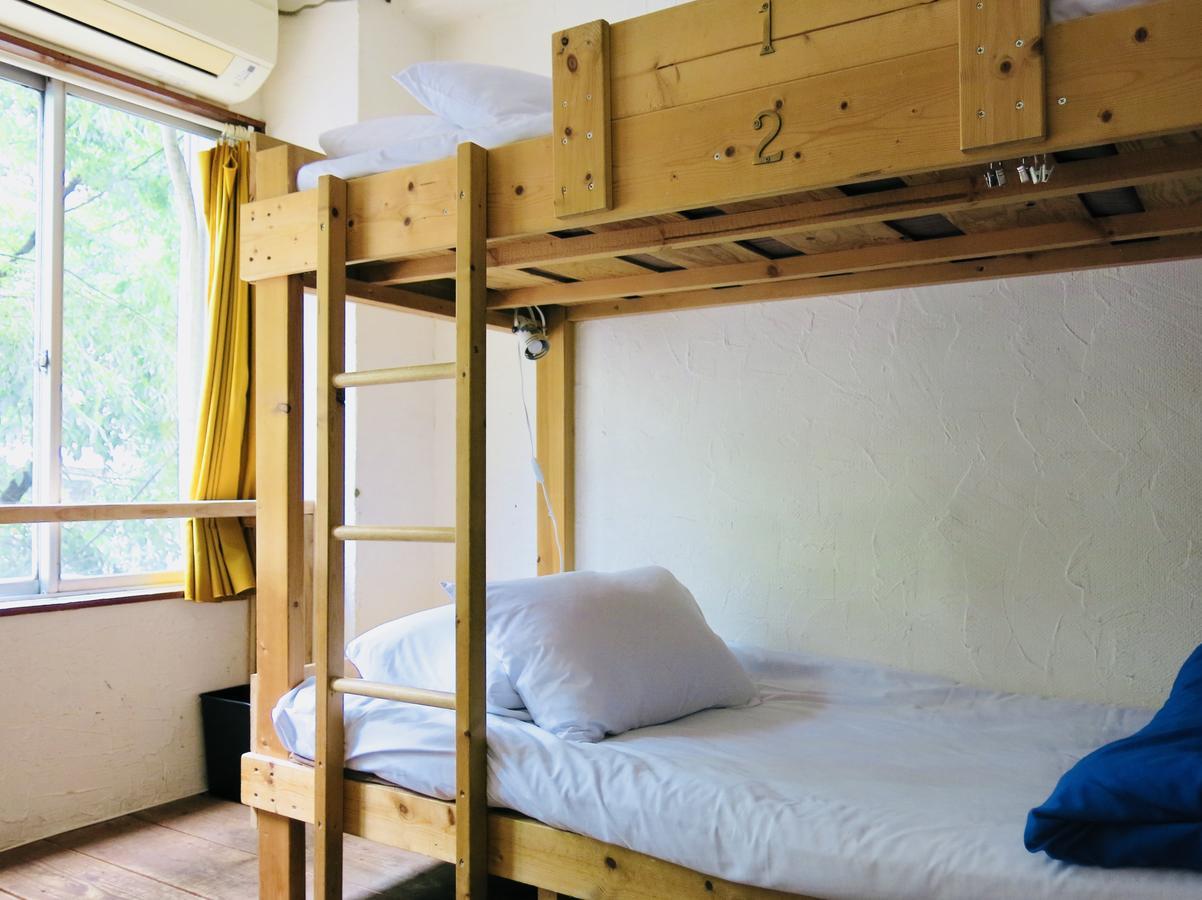 Отель Tani9 Backpackers Осака Экстерьер фото