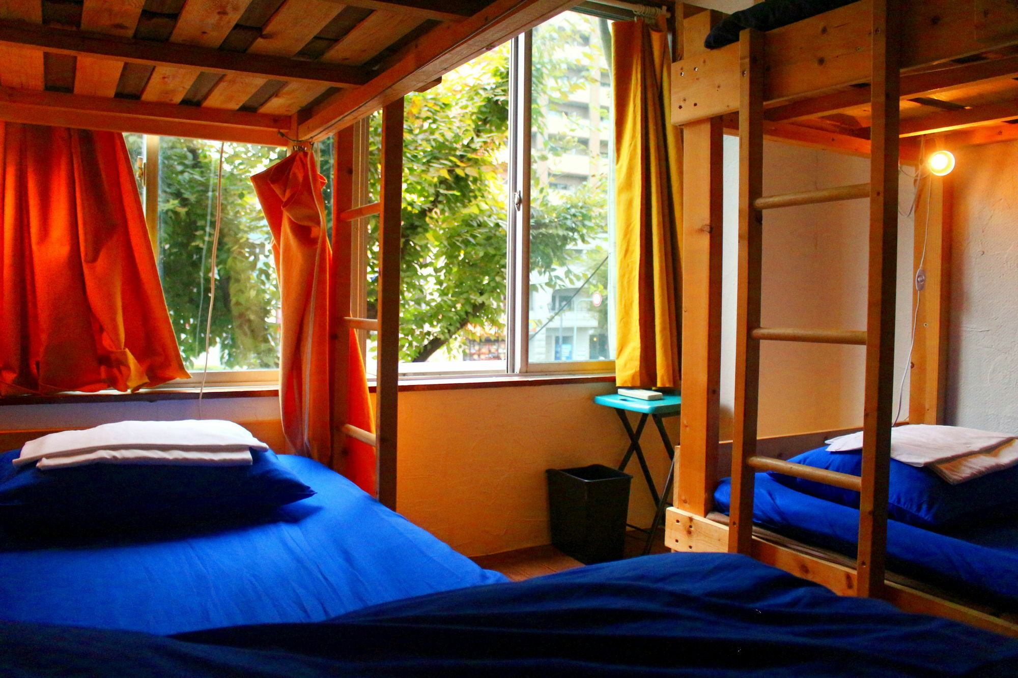 Отель Tani9 Backpackers Осака Экстерьер фото